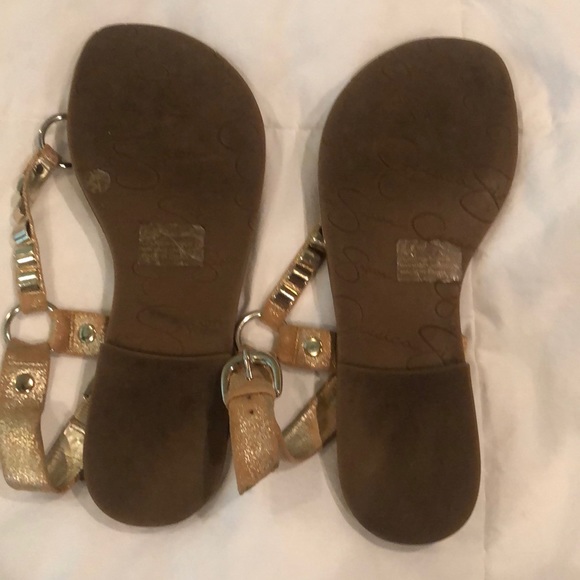 Jessica Simpson metallic gold sandals - Picture 4 of 5